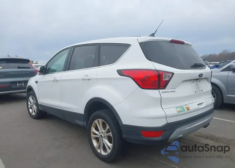 2019 Ford Escape Se from USA, damaged, VIN 1FMCU9GD4KUB10121